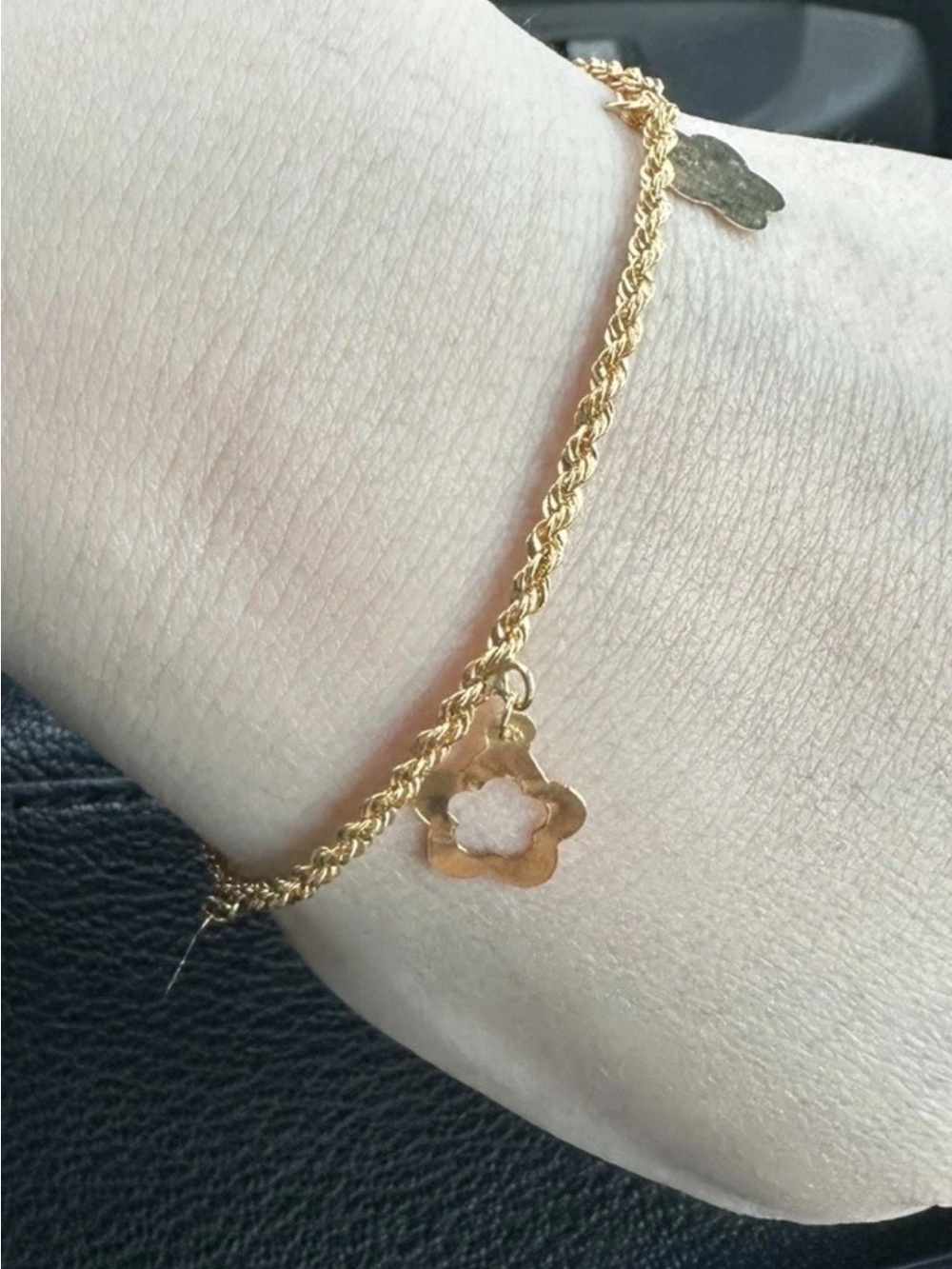 Real authentic 21k solid Gold Flower Charm Rope Chain Bracelet jewelry